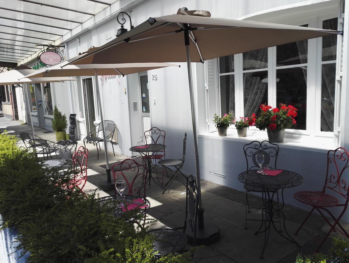 Hotel Du Square Riom Exterior photo